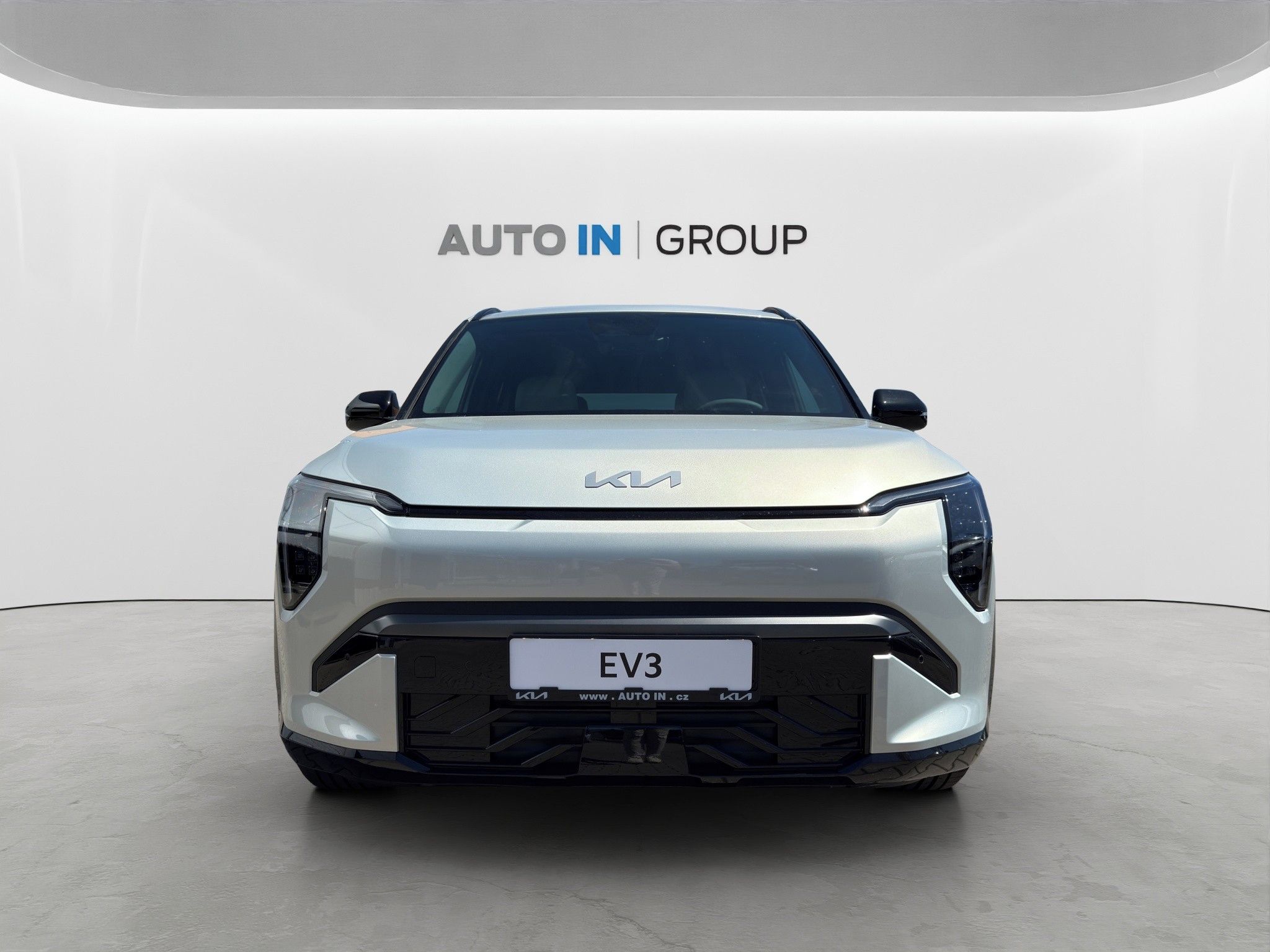 Kia EV3, EV3 SV1 4x2 GT-LINE 150 KW + 8 - fotka 2