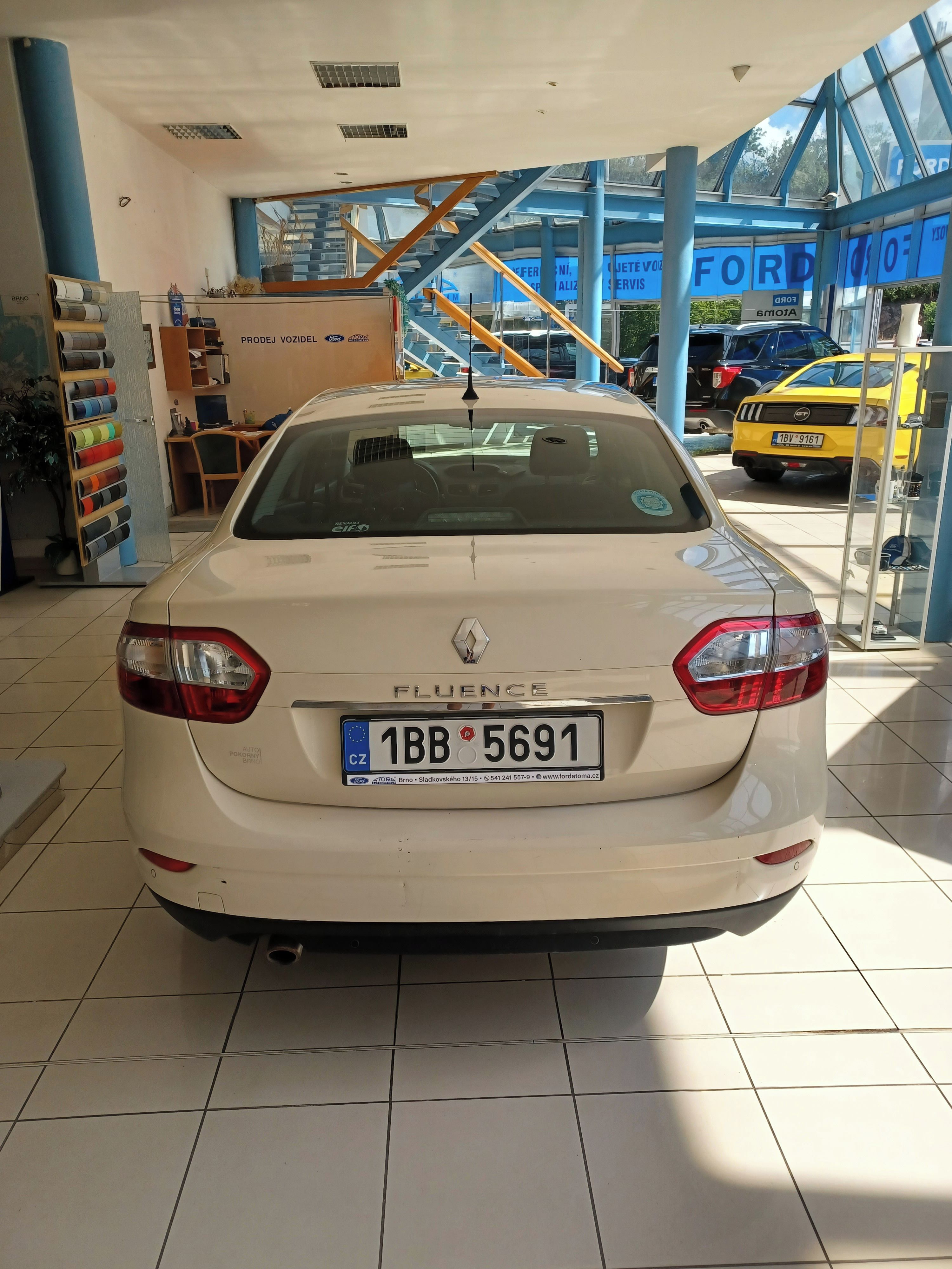 Renault Fluence, 1.majitel Cz pravidelný servis - fotka 6