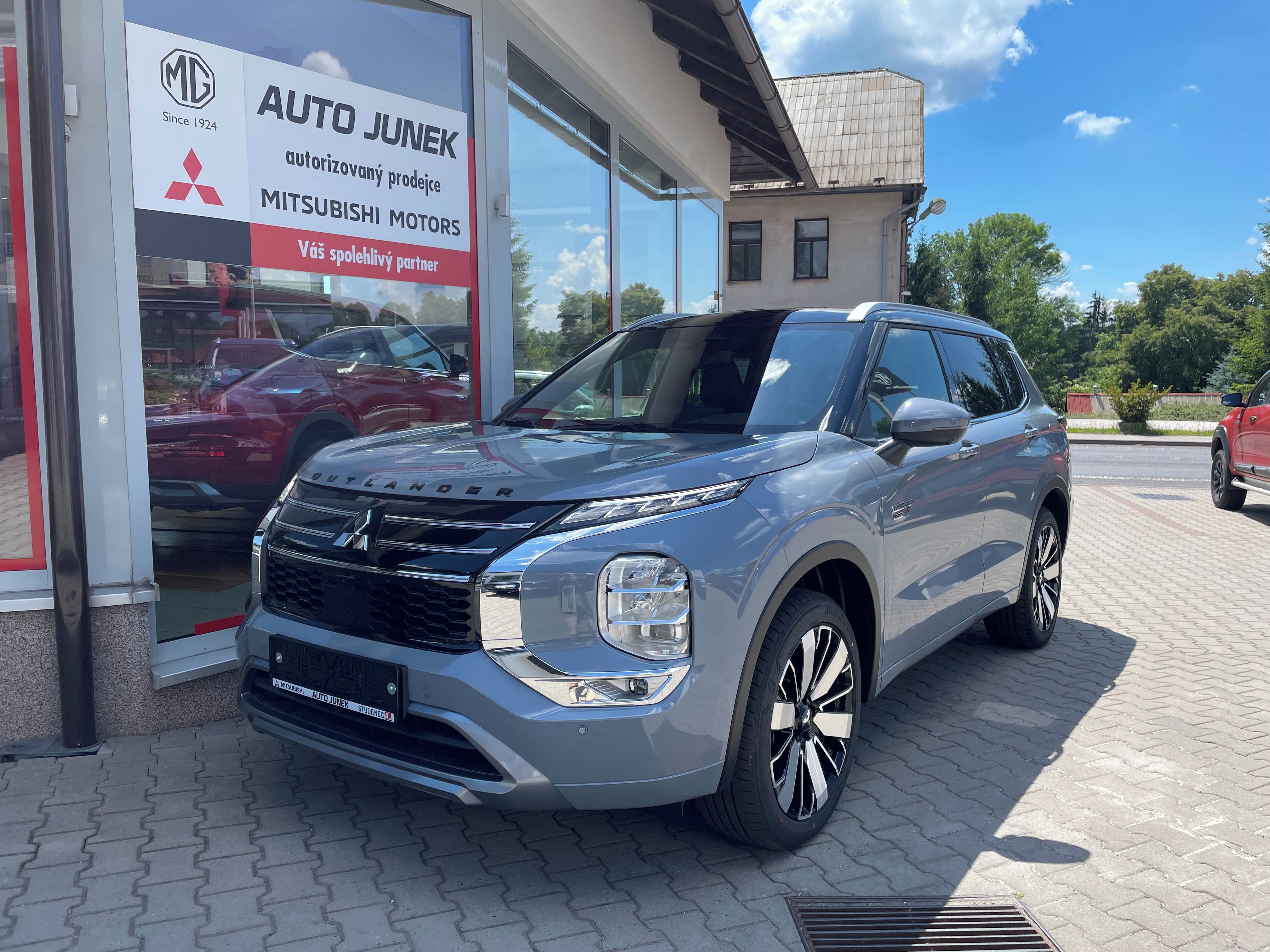 Mitsubishi Outlander, 2.4 PHEV DIAMOND TOP