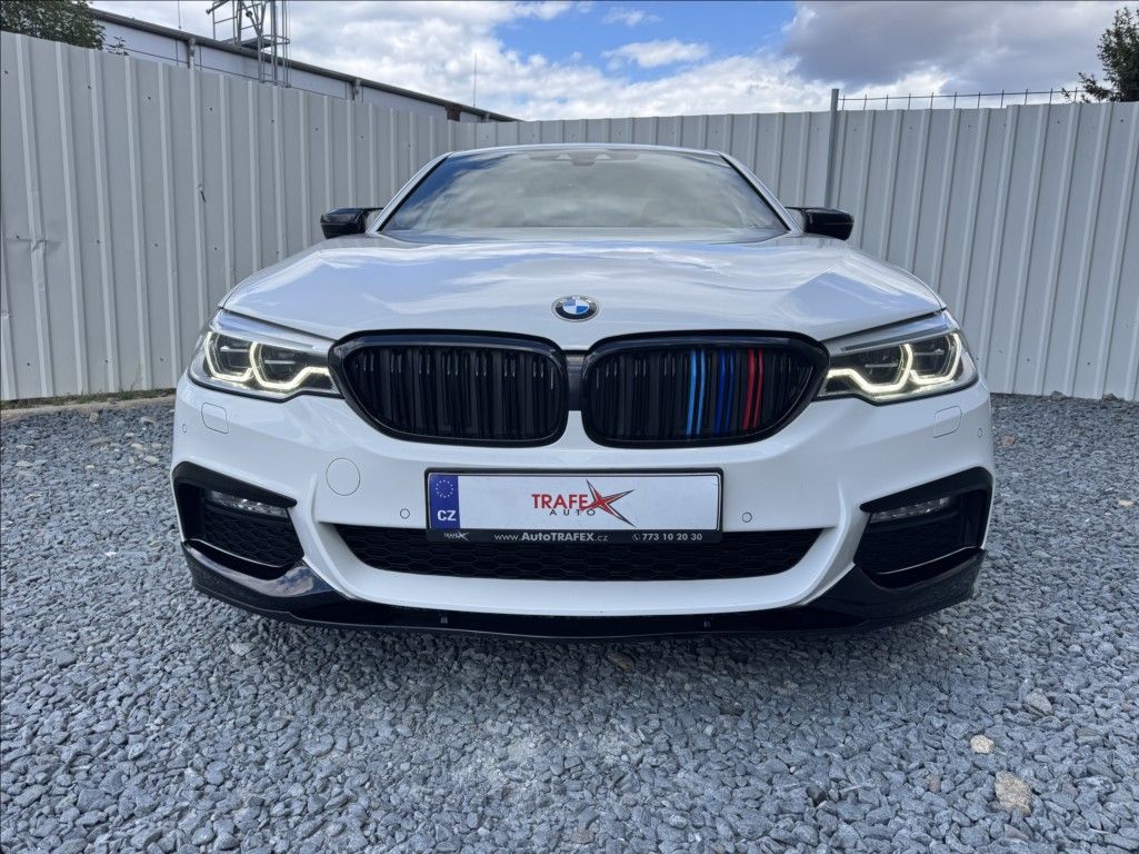 BMW Řada 5, 3,0 530d xDrive Mpaket původČR - fotka 2
