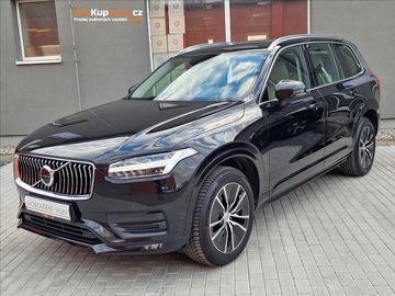 B5 AWD Momentum Pro Auto,1Maj
