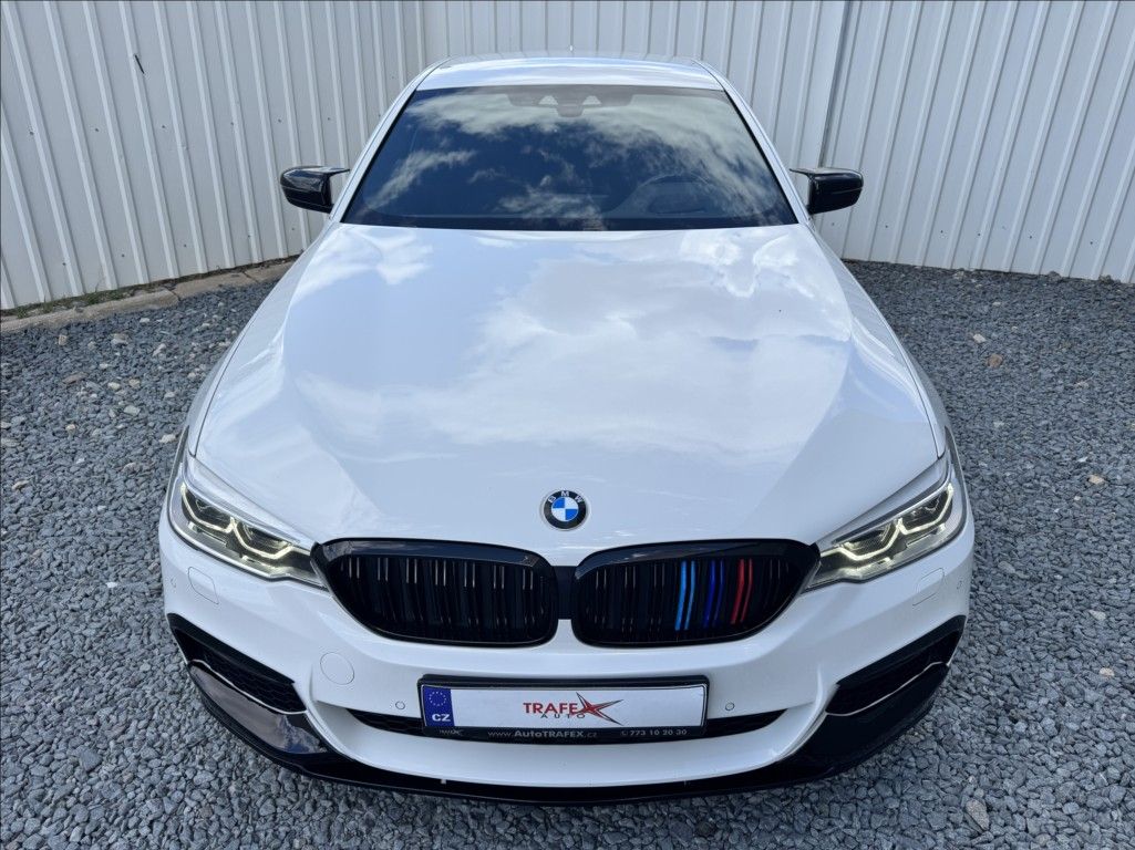 BMW Řada 5, 3,0 530d xDrive Mpaket původČR - fotka 6