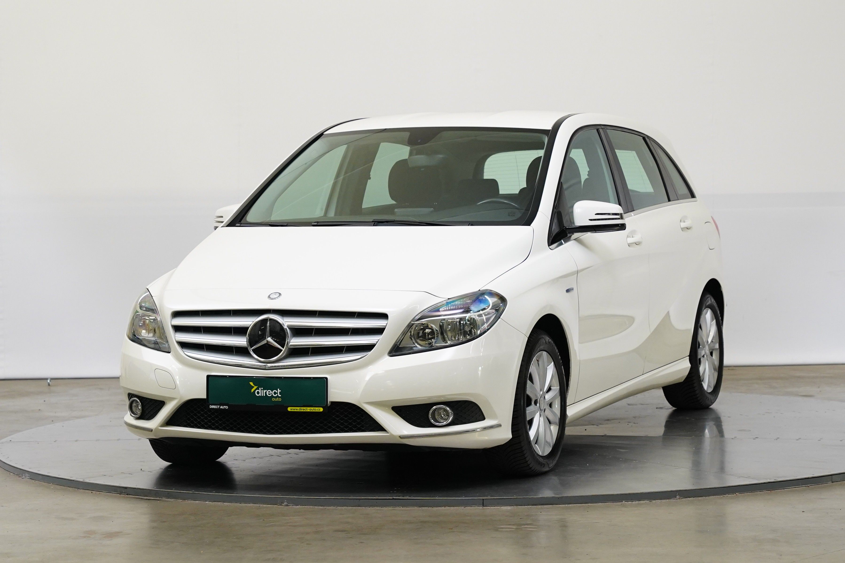 Mercedes-Benz Třídy B, 180 i 90 kW