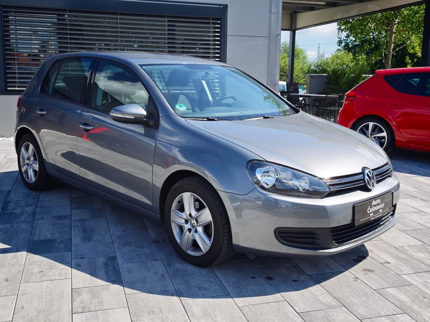 Volkswagen Golf, 1,6 i 75 KW Comfort - fotka 3