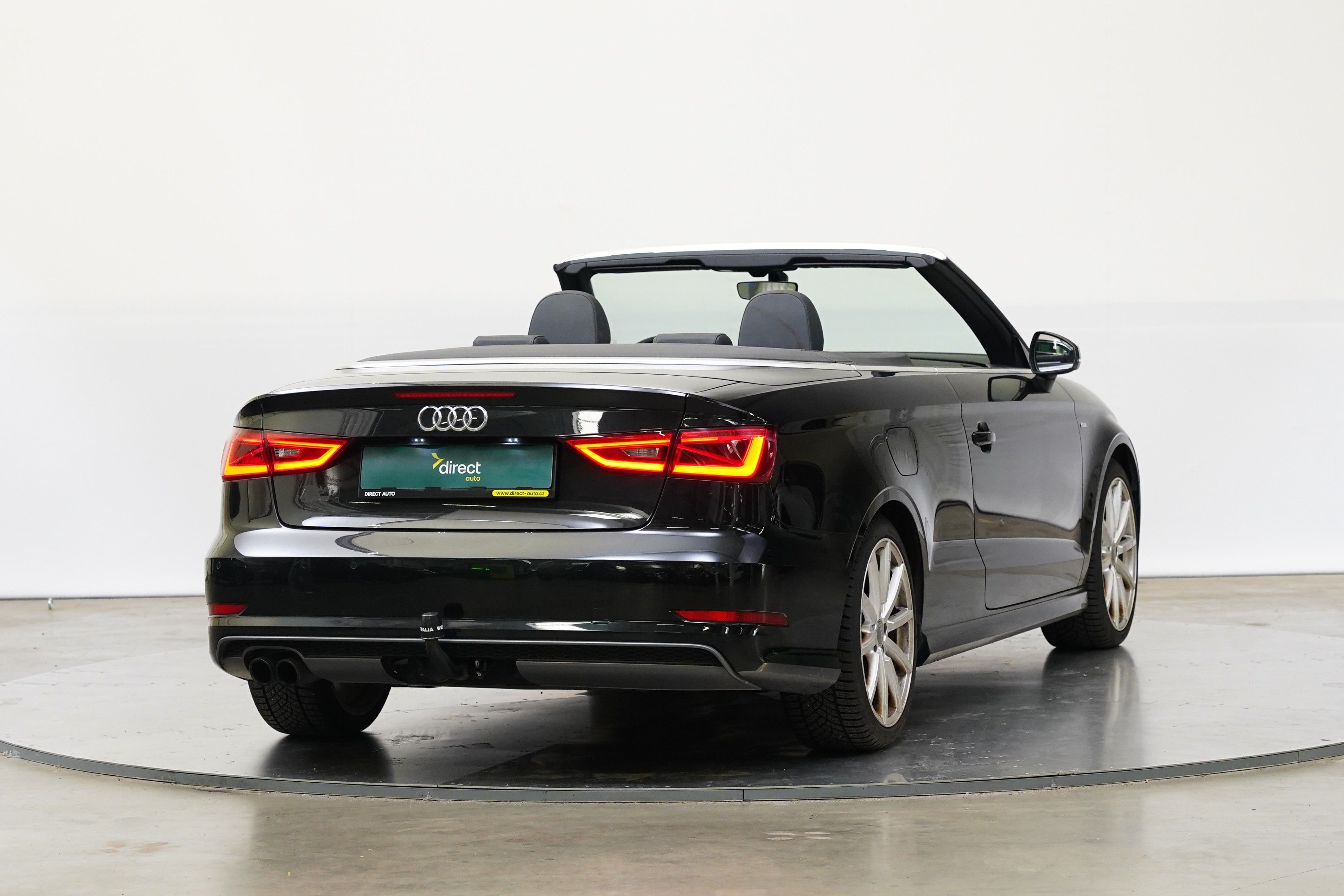Audi A3, 1.4 TFSI 110 kW S line - fotka 2