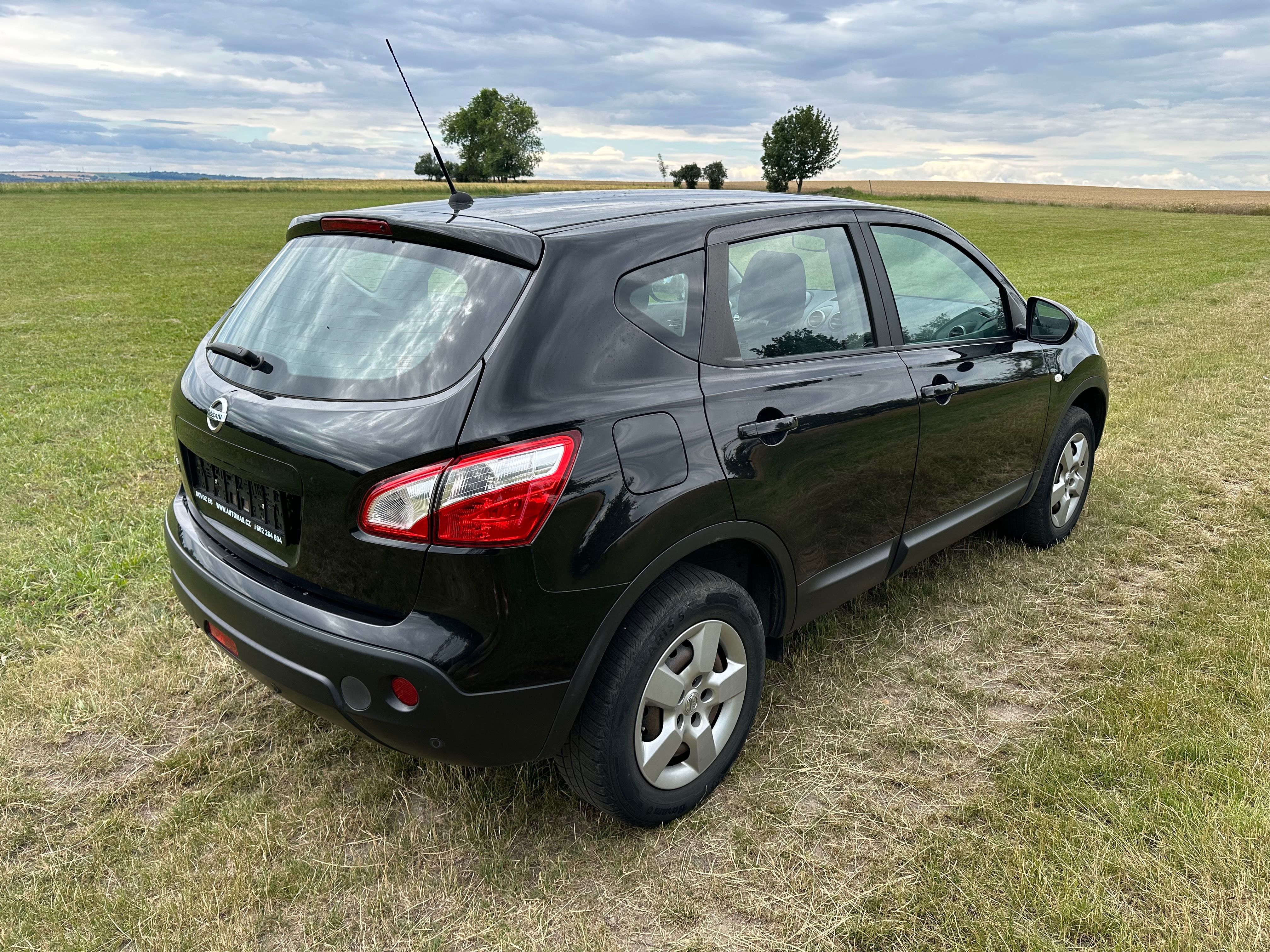 Nissan Qashqai, 1.6-86kw-SERVISKA-KLIMATRONIC - fotka 6