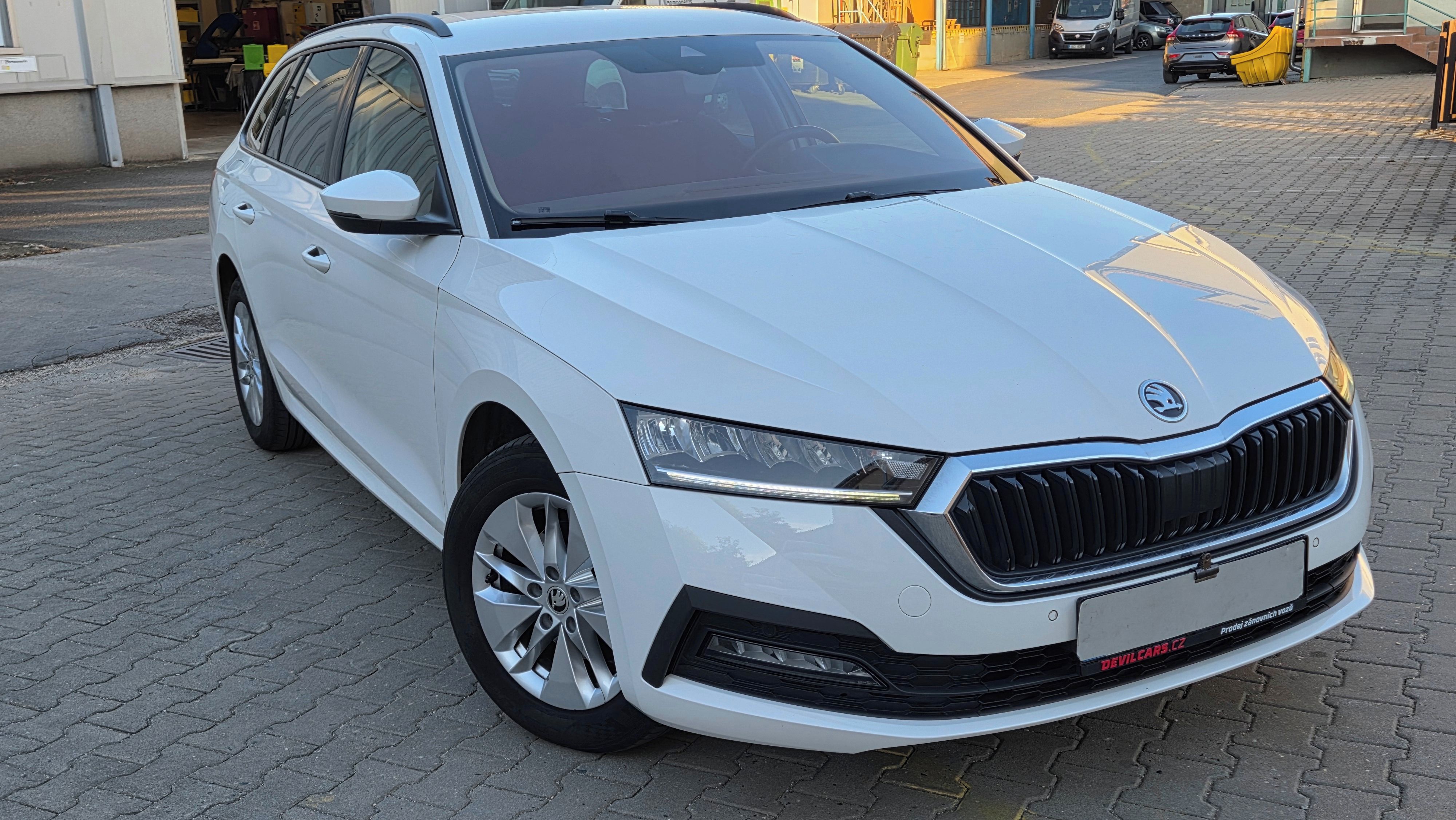 Škoda Octavia, 2,0 TDI, DPH, ČR - fotka 5