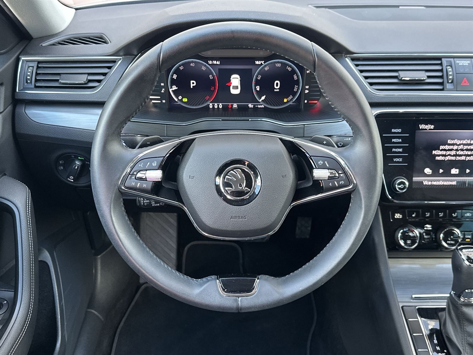 Škoda Superb, 1.5 TSI DSG Style - fotka 6