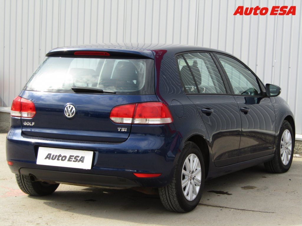Volkswagen Golf, 1.2TSi,1.maj,ČR - fotka 4