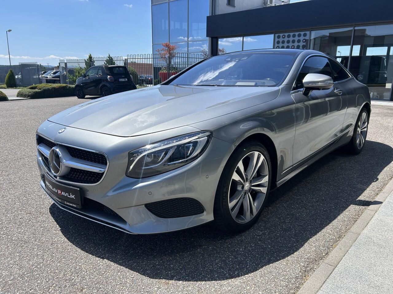 Mercedes-Benz Třídy S, S 500 4MATIC COUPE - fotka 2