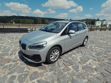 218d Active Tourer AT, DPH