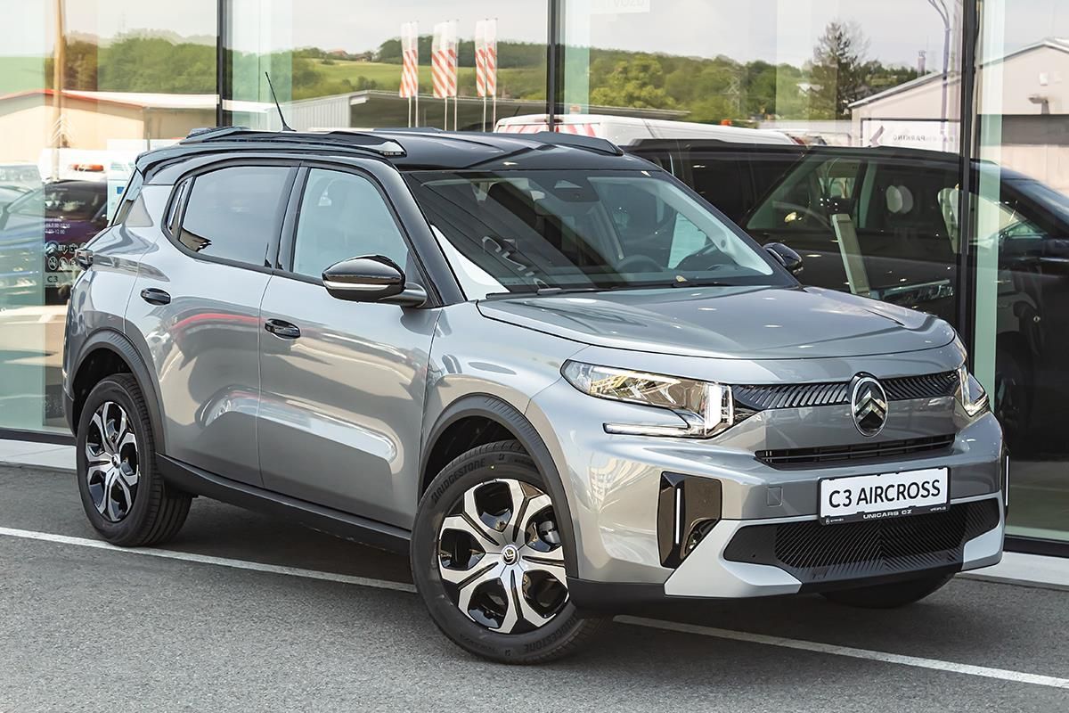 Citroën C3 Aircross, 1,2 PLUS Turbo 100k + ZIMA - fotka 3