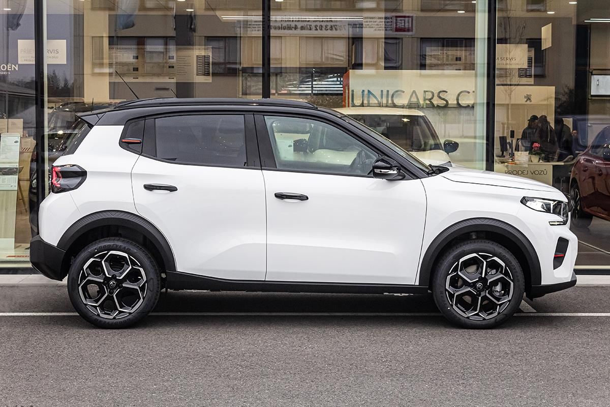 Citroën C3, 1,2 MAX Turbo 100k + ZIMA - fotka 5