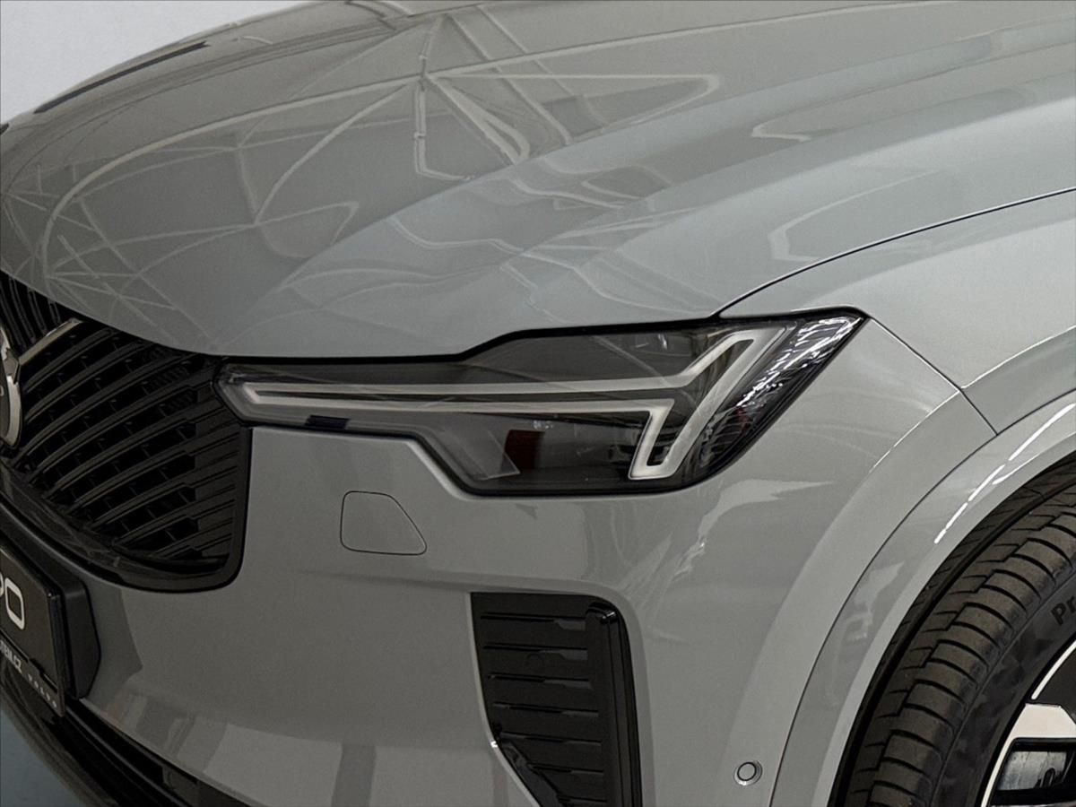 Volvo XC90, 2,0  B5 Plus Dark - fotka 5