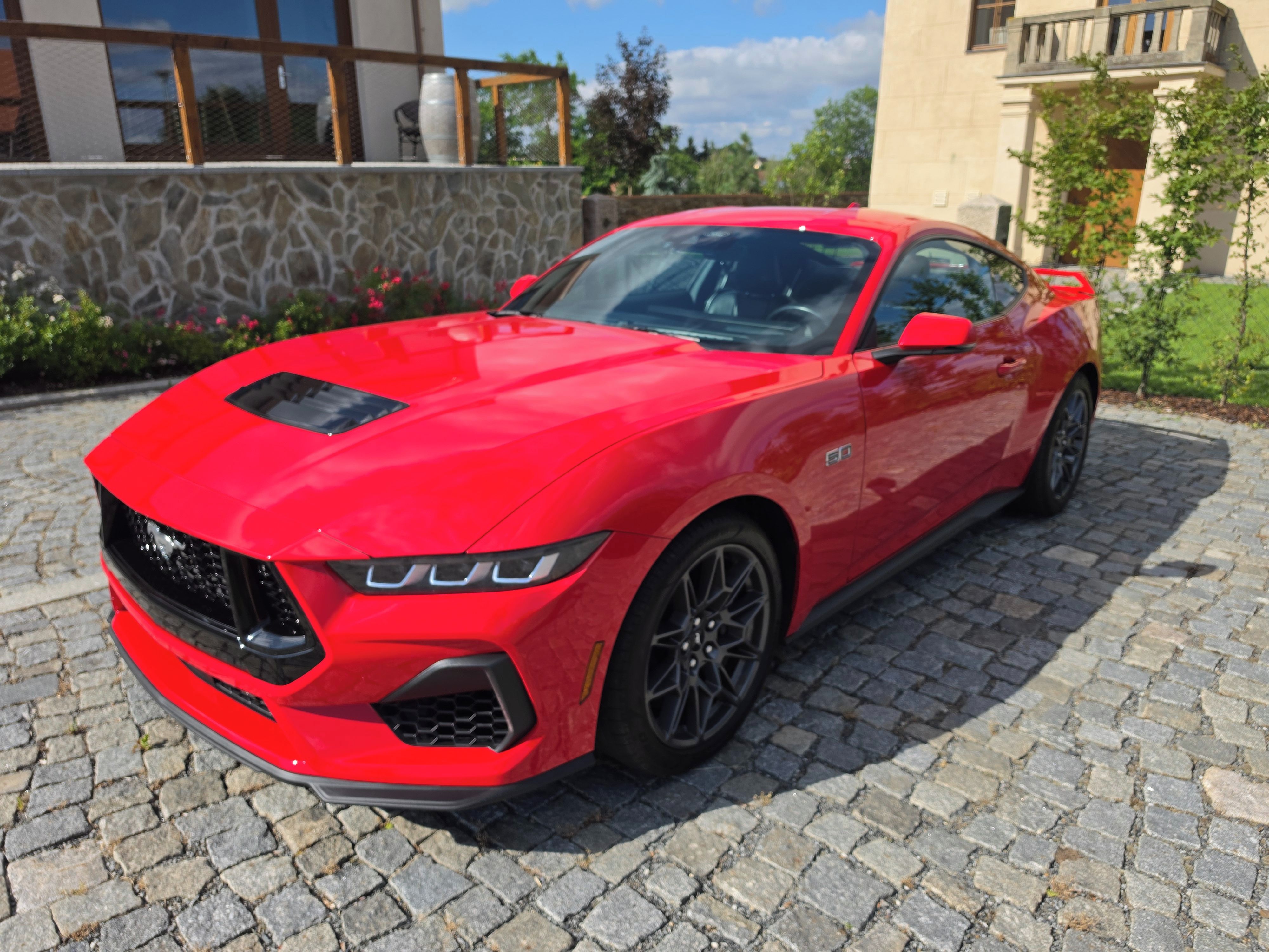 Ford Mustang, Ford Mustang GT 5.0 V8 – 2024 - fotka 2