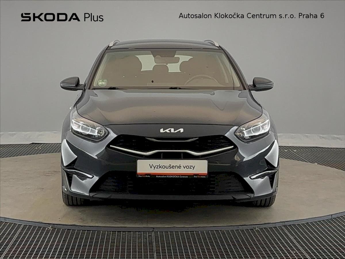 Kia Cee´d, T-GDI117 kW SW 7DCT - fotka 4