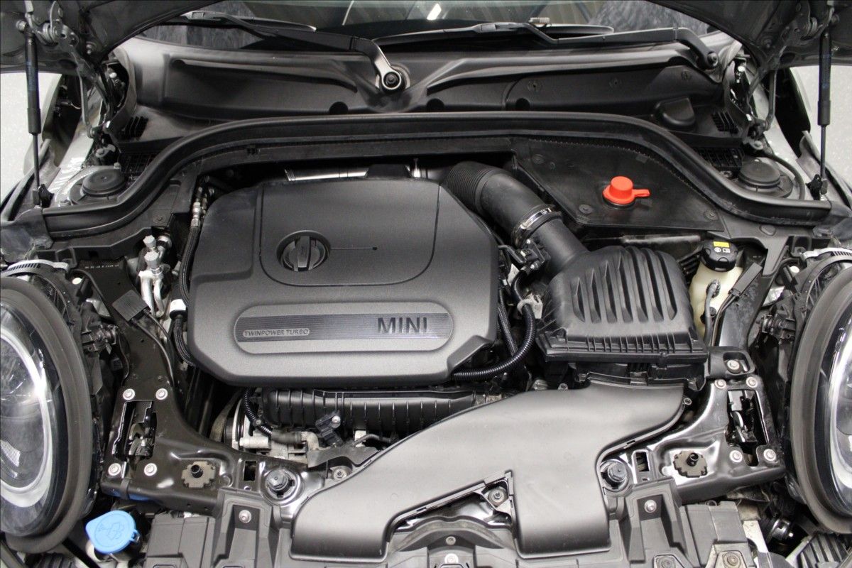 Mini Cooper, 1,5 1.majitel CZ - fotka 6