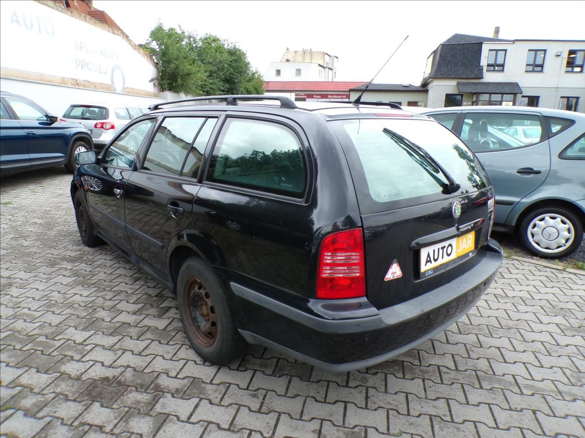 Škoda Octavia, 1,6 i  EKO PLACENO - fotka 4