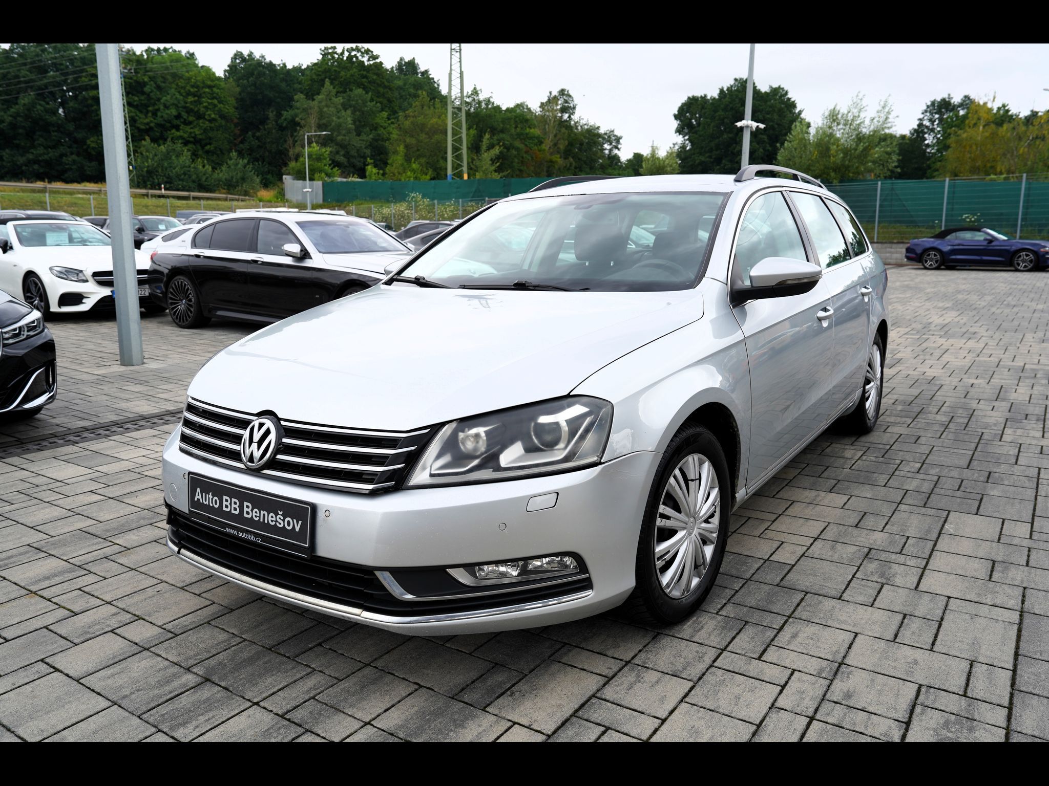 Volkswagen Passat, 2.0 TDI DSG 140PS/navigace - fotka 2