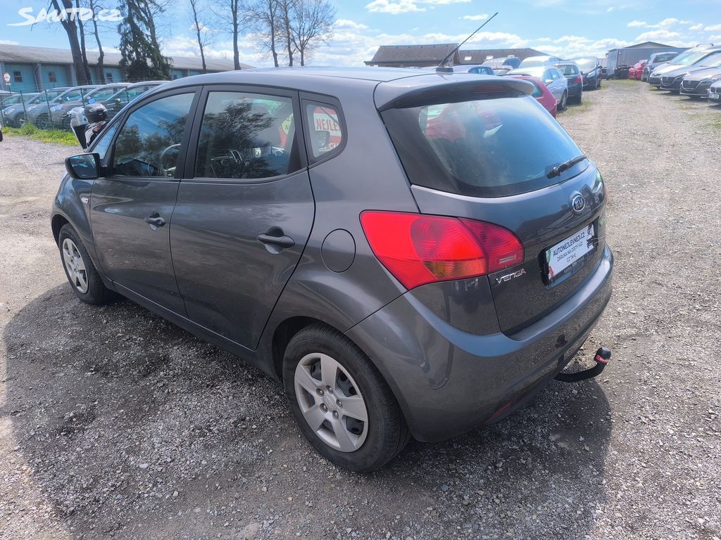Kia Venga, PĚKNÁ,90KM,1MAJ84LET,SERVISKA, - fotka 5