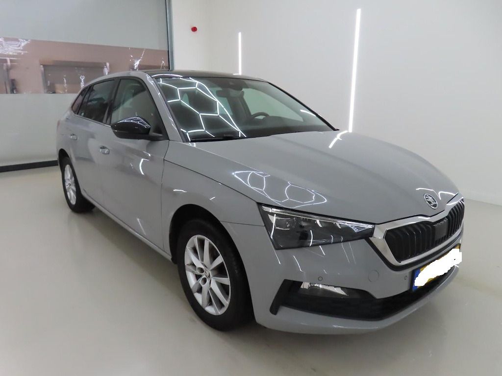 Škoda Scala, 1.0 i 85kw Style Plus DSG - fotka 6