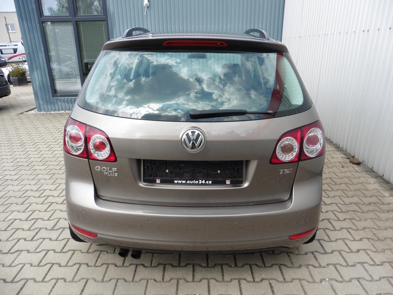 Volkswagen Golf Plus, 1,4 TSi Comfortline DSG - fotka 4