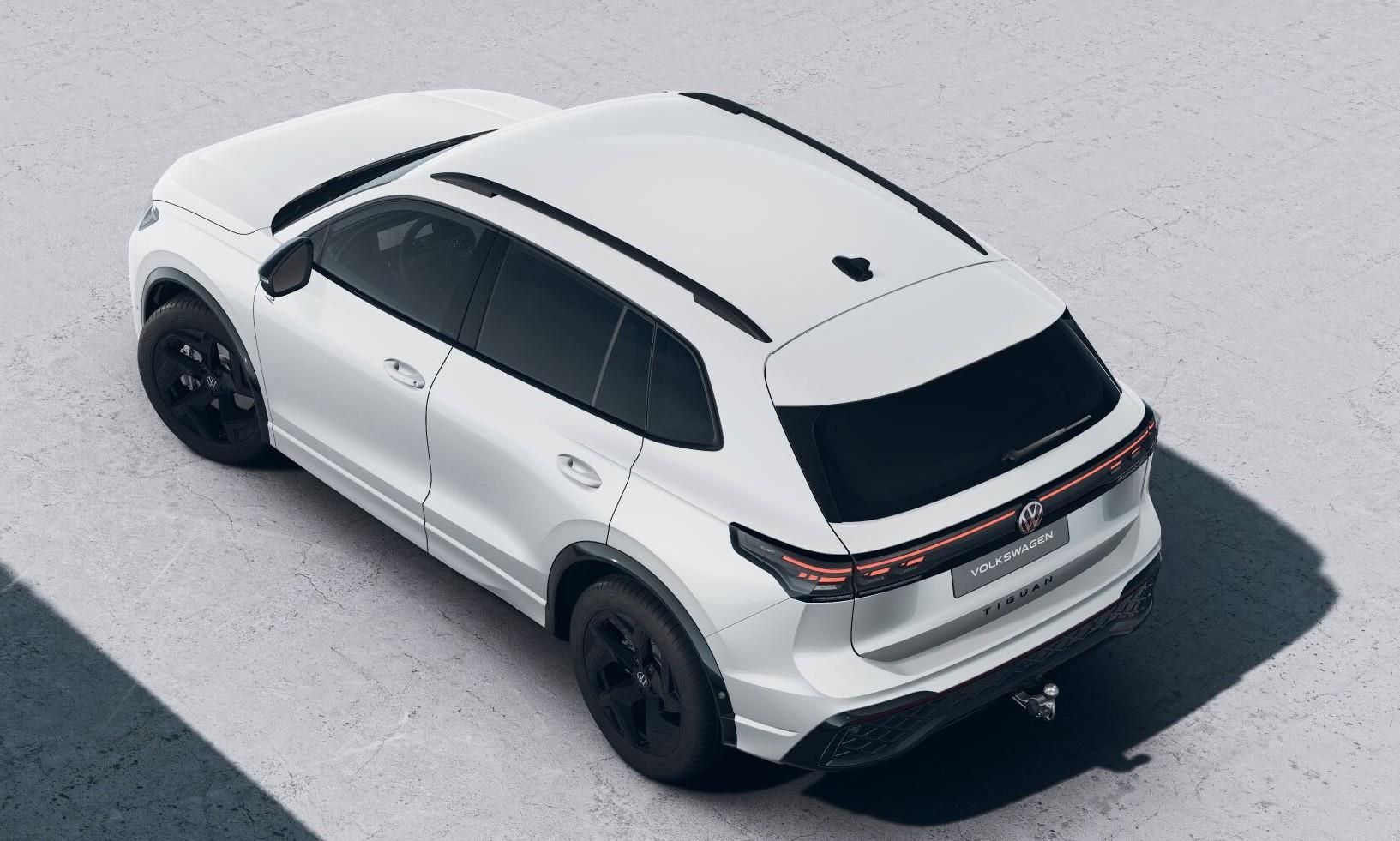Volkswagen Tiguan, R-Line 2,0 TDI 4Motion - fotka 4