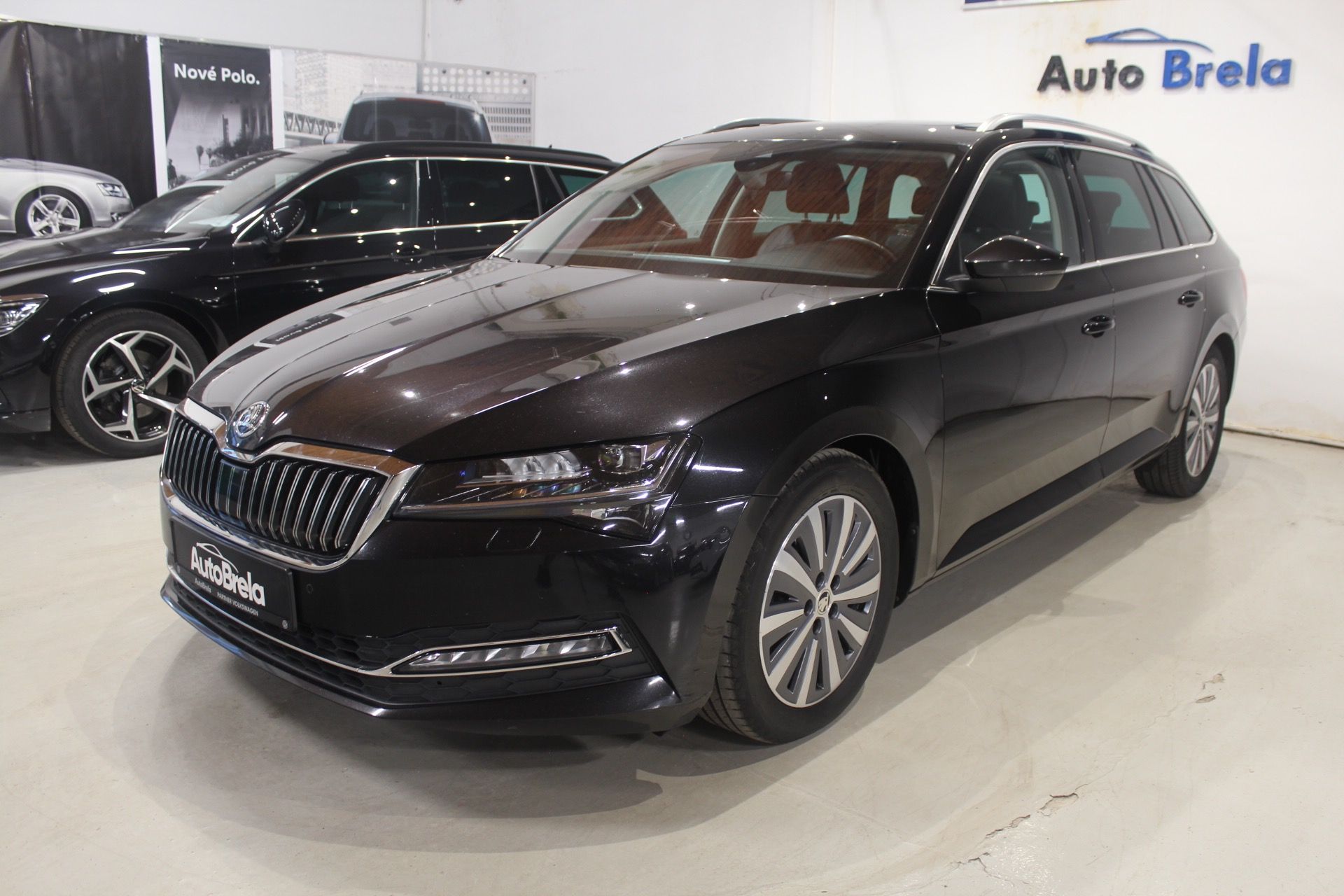 Škoda Superb, 2.0TDI DSG Edition Style+ - fotka 6