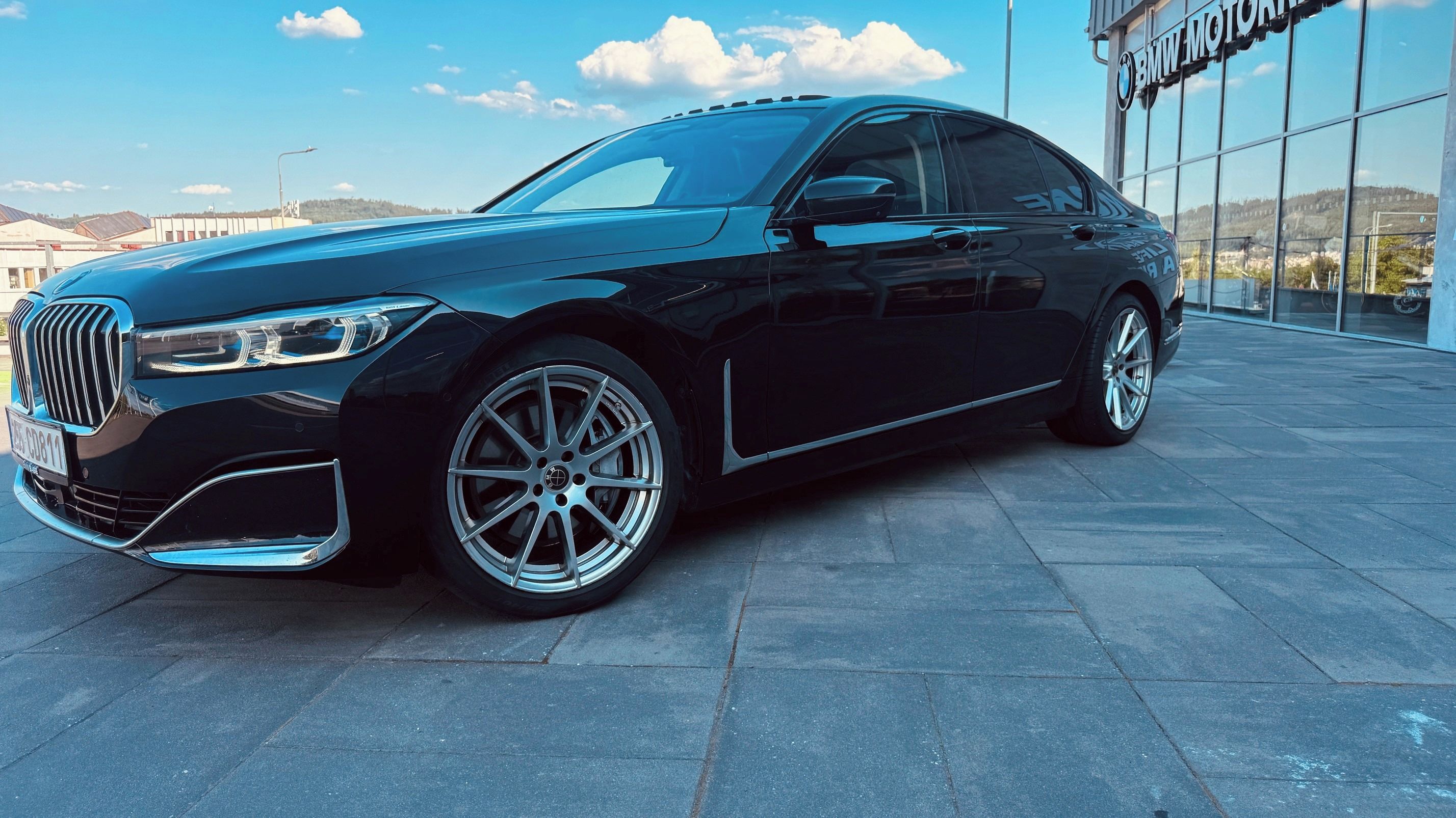 BMW Řada 7, BMW740 Xd Diplomat - fotka 2
