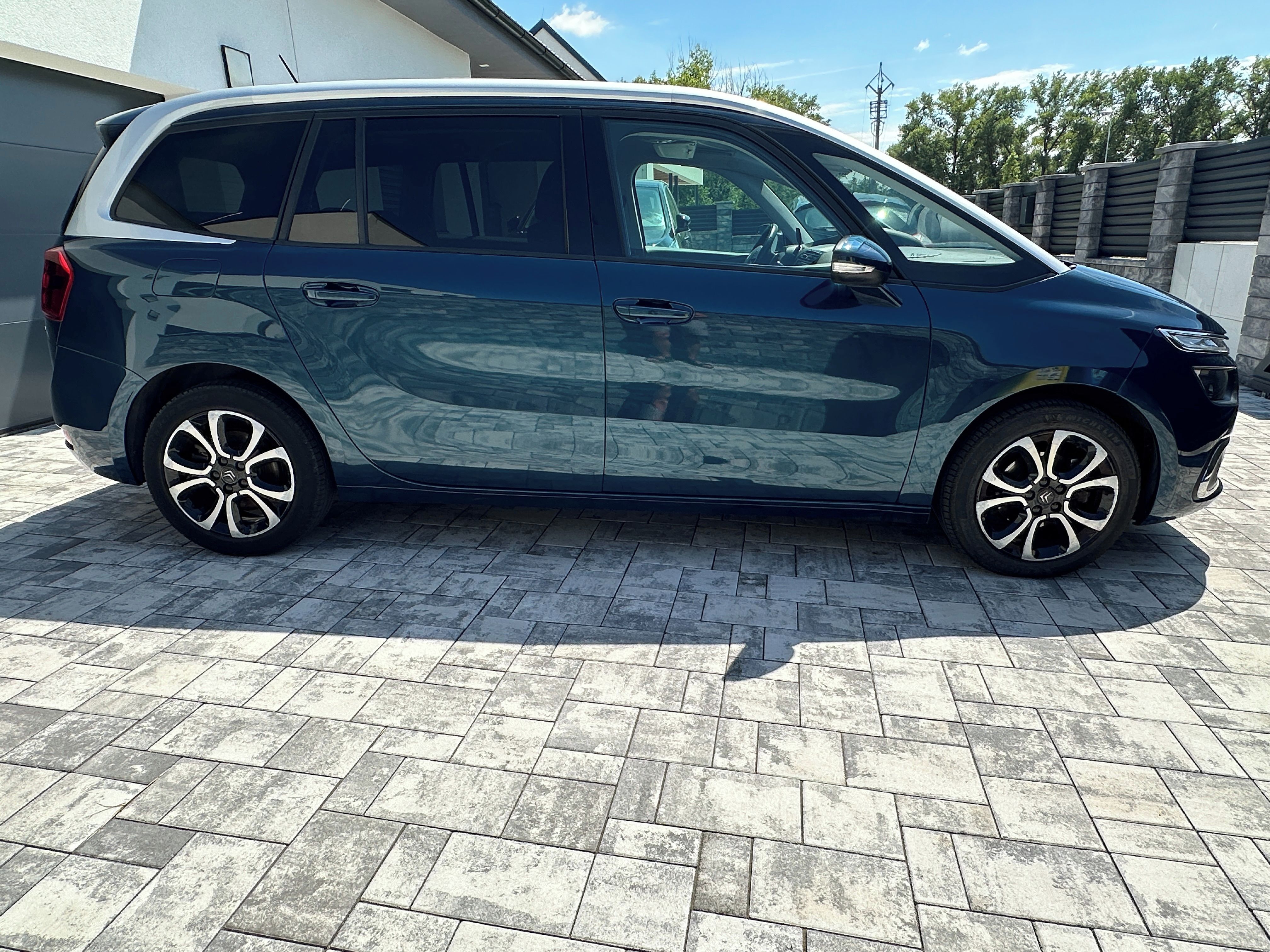 Citroën Grand C4 SpaceTourer, 1,2 PT AUTOMAT, KAMERA, 7-MÍST - fotka 3