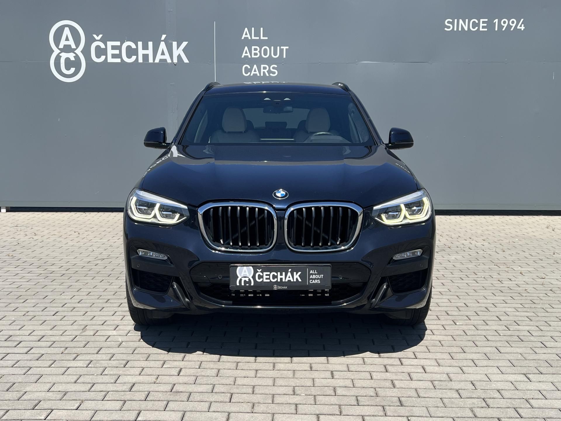 BMW X3 - fotka 2