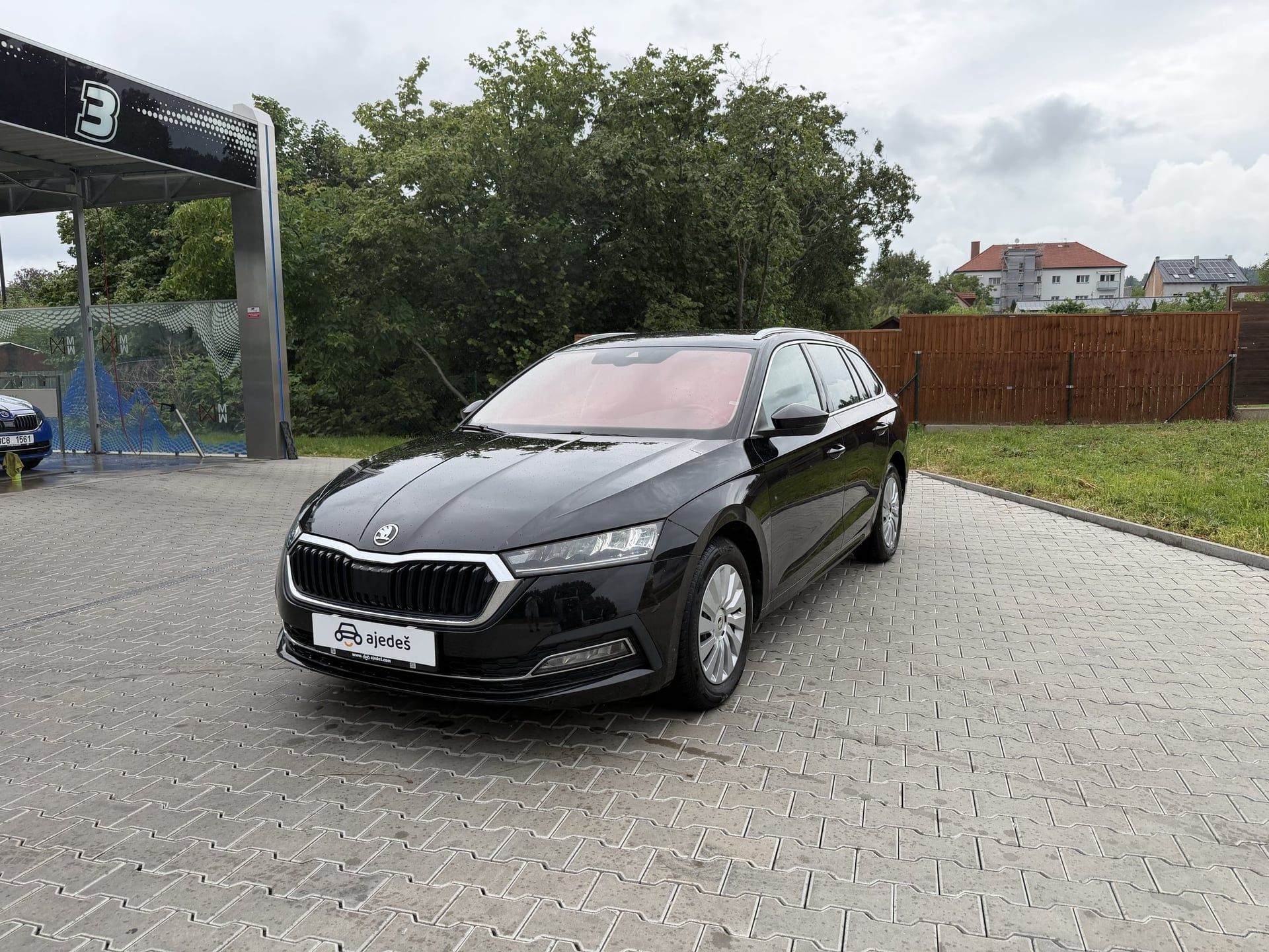 Škoda Octavia, Combi/2.0TDI/DSG/Style/DPH