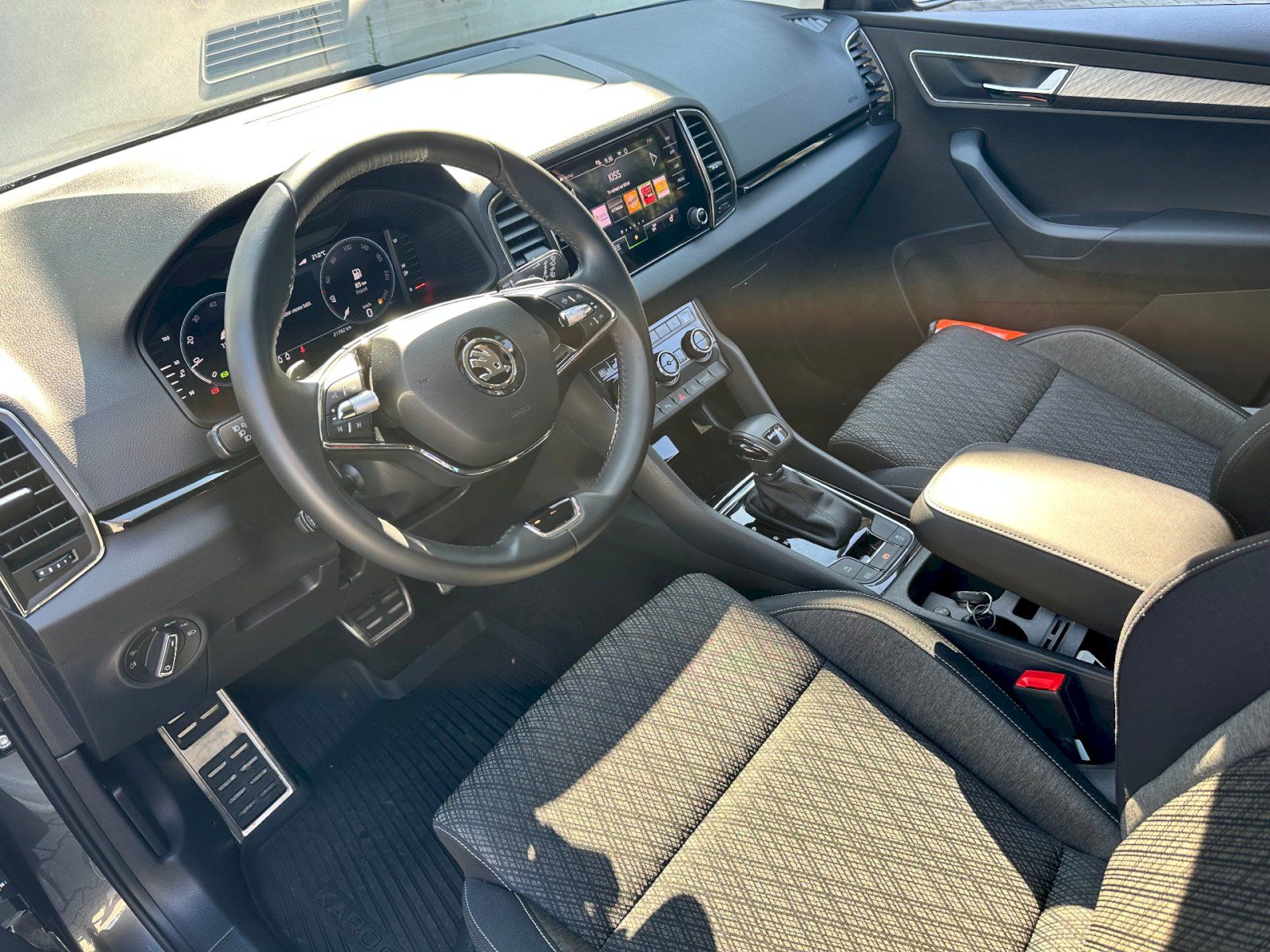 Škoda Karoq, 1.5 TSI 110kW Style Exclusive - fotka 6