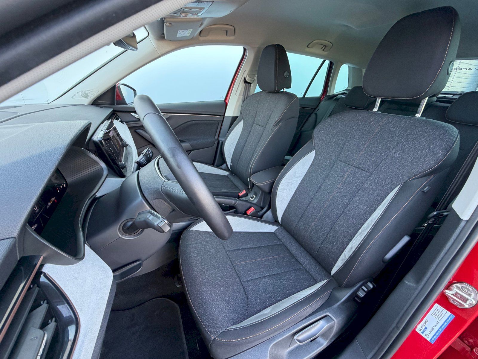 Škoda Kamiq, 1.0 TSI 85kW Top Selection - fotka 6