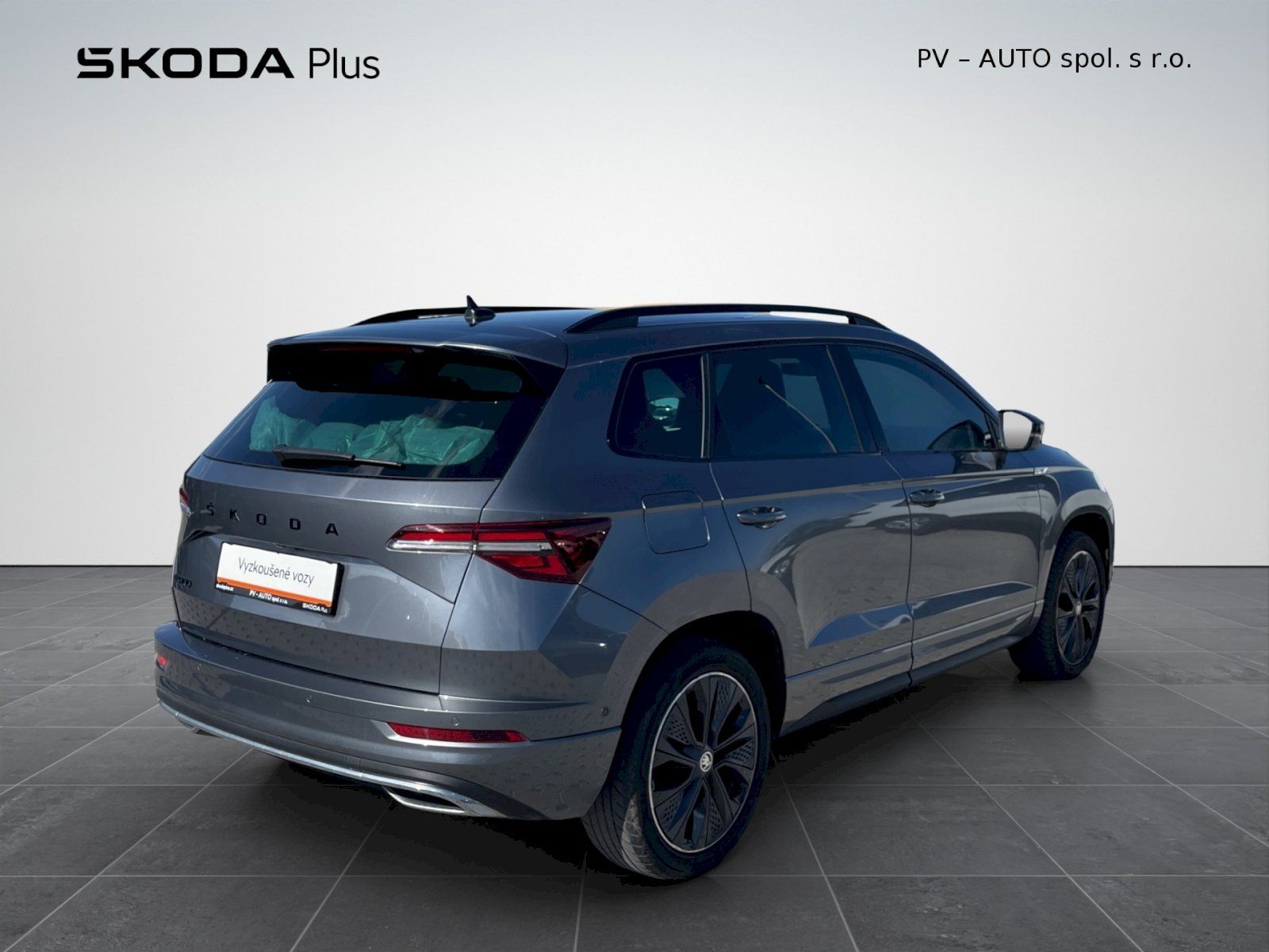 Škoda Karoq, 1.5 TSI 110kW DSG Sportline Ex - fotka 2
