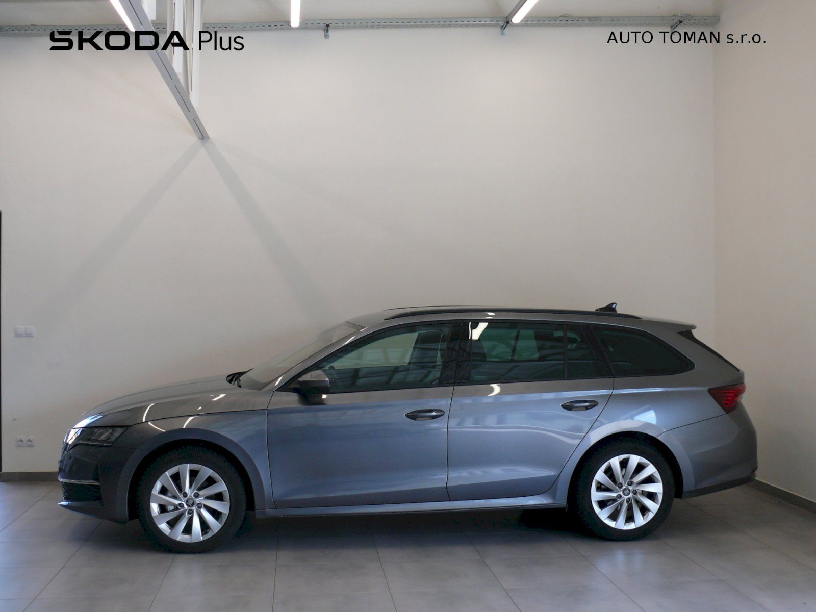 Škoda Octavia, Combi Selection 1,5 TSI 85 KW - fotka 3