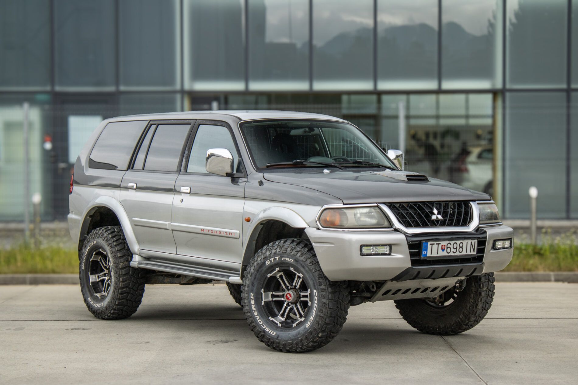 Mitsubishi Pajero Sport - fotka 3