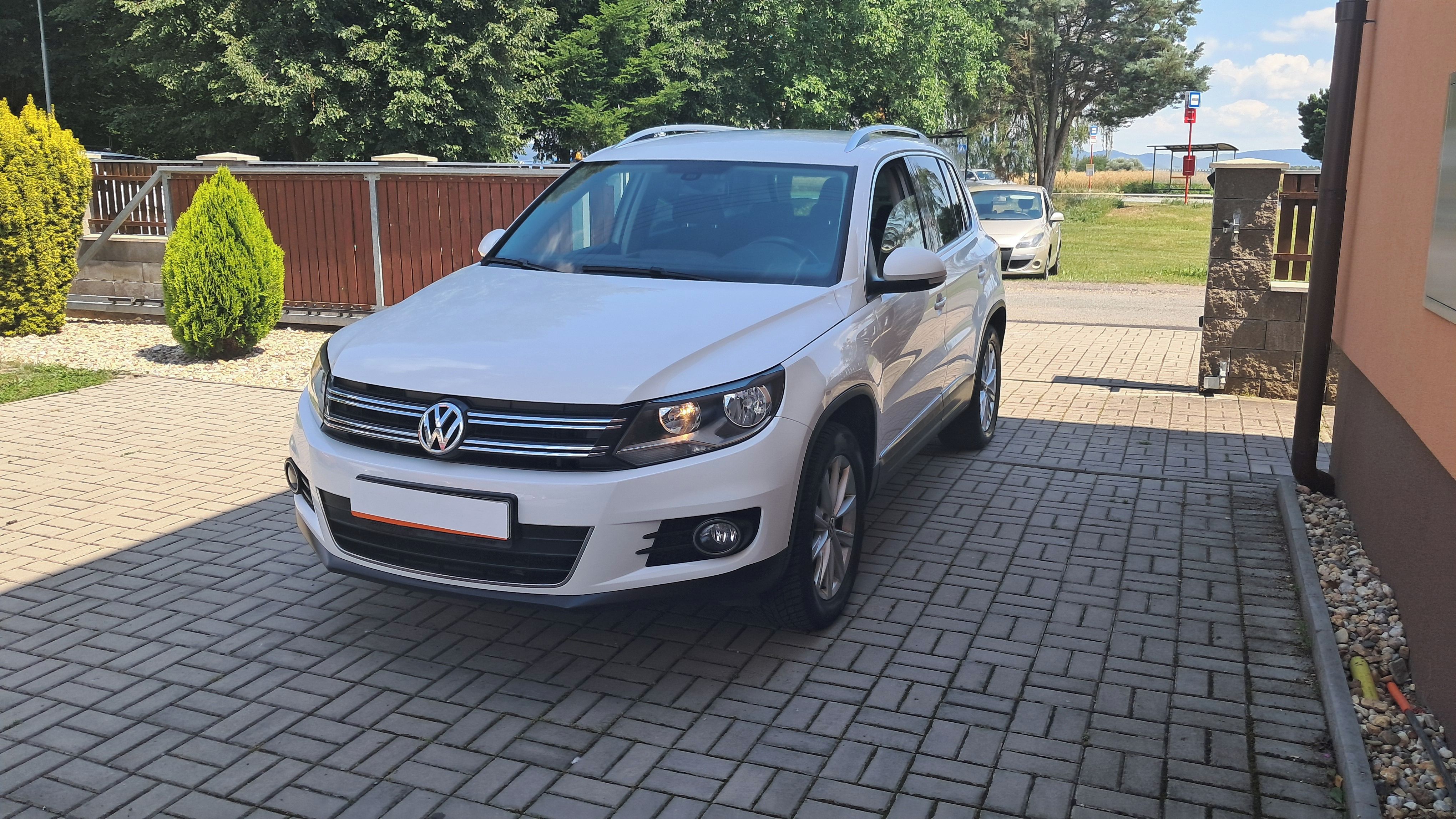 Volkswagen Tiguan, 2.0 TDI / 103KW DSG 4x4 SPORT