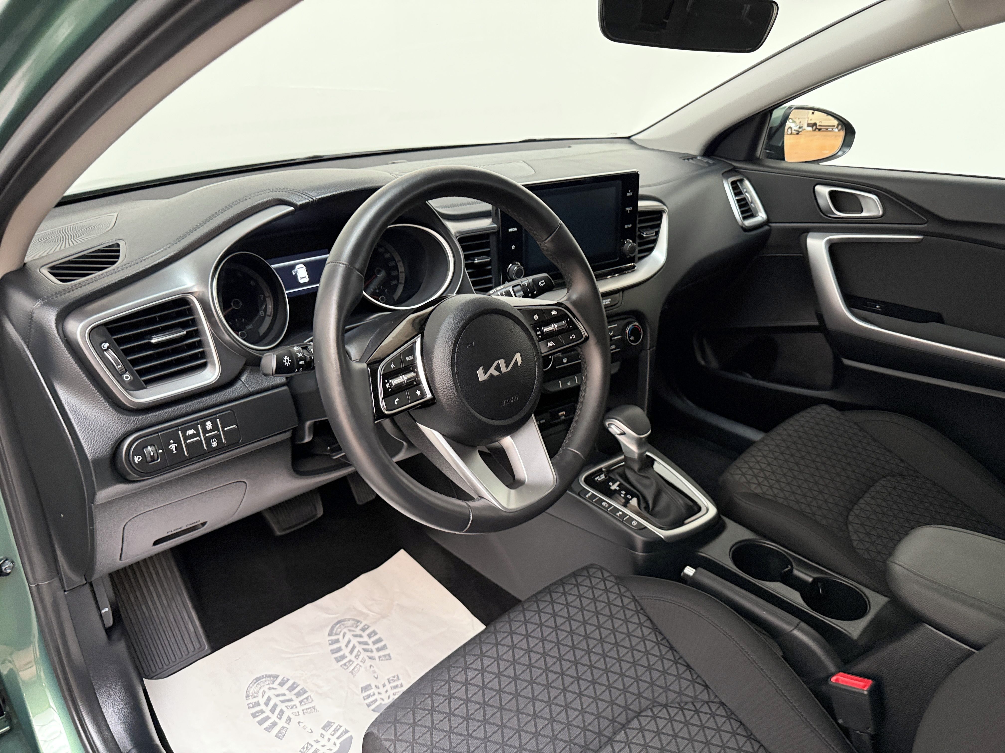 Kia Cee´d, 1.5 T-GDI 118kW Spin DCT - fotka 5