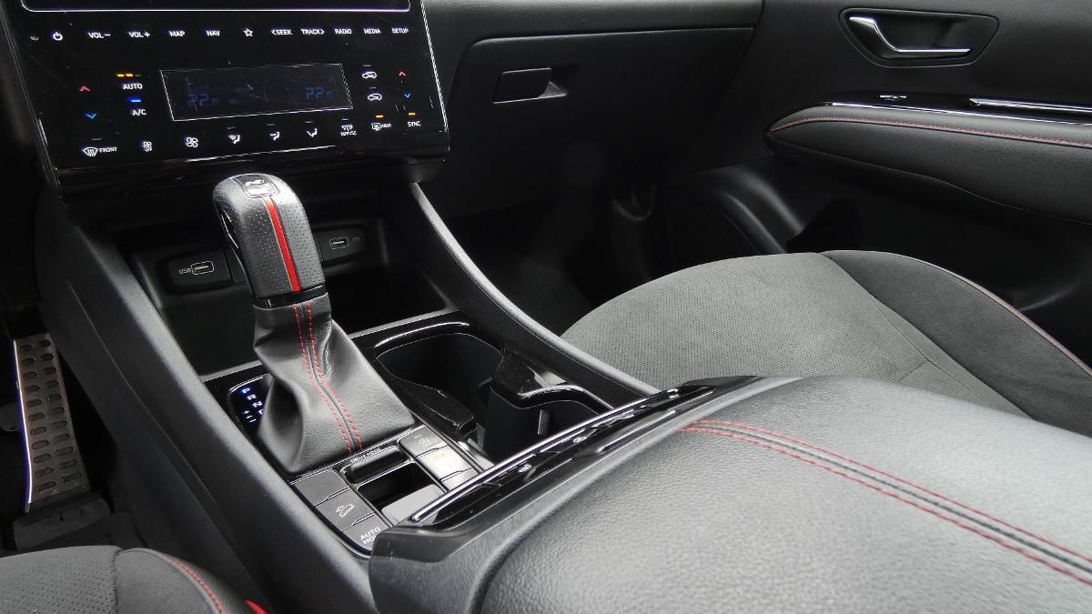 Hyundai Tucson, 1.6 T-GDI MHEV 110kW Style 4x2 - fotka 6