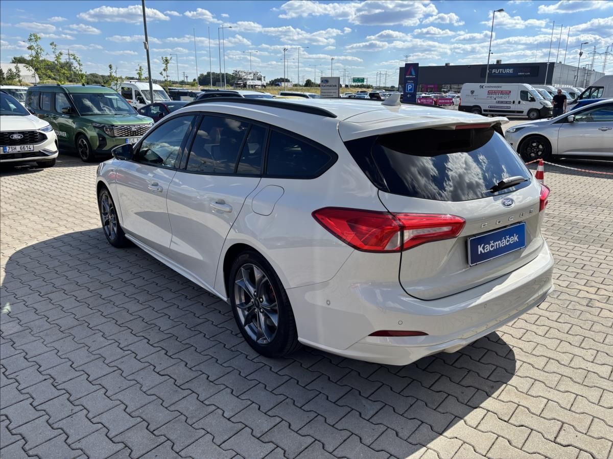 Ford Focus, 1,5 EcoBlue 88 kW ST-line - fotka 3