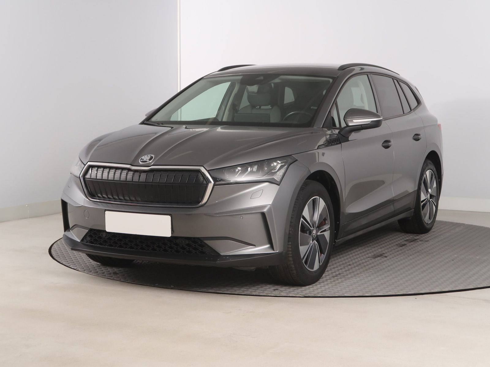 Škoda Enyaq iV, 60 (62 kWh), SoH 92%, Automat - fotka 3