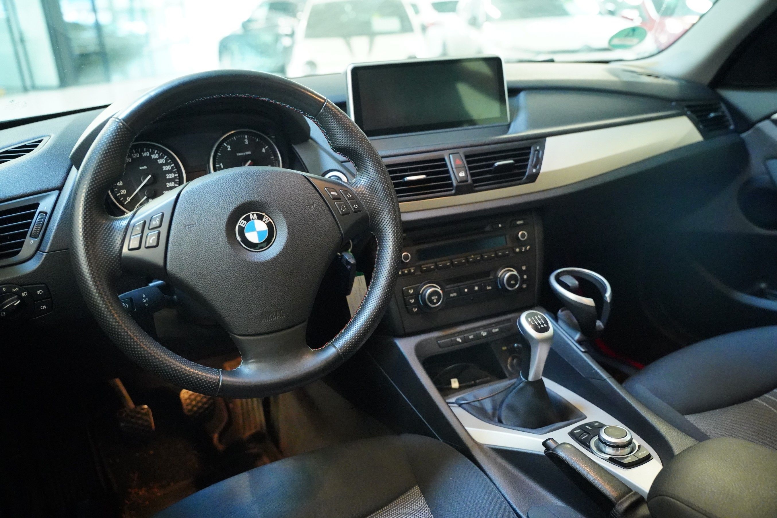 BMW X1, 18d 105 kW xDrive - fotka 6