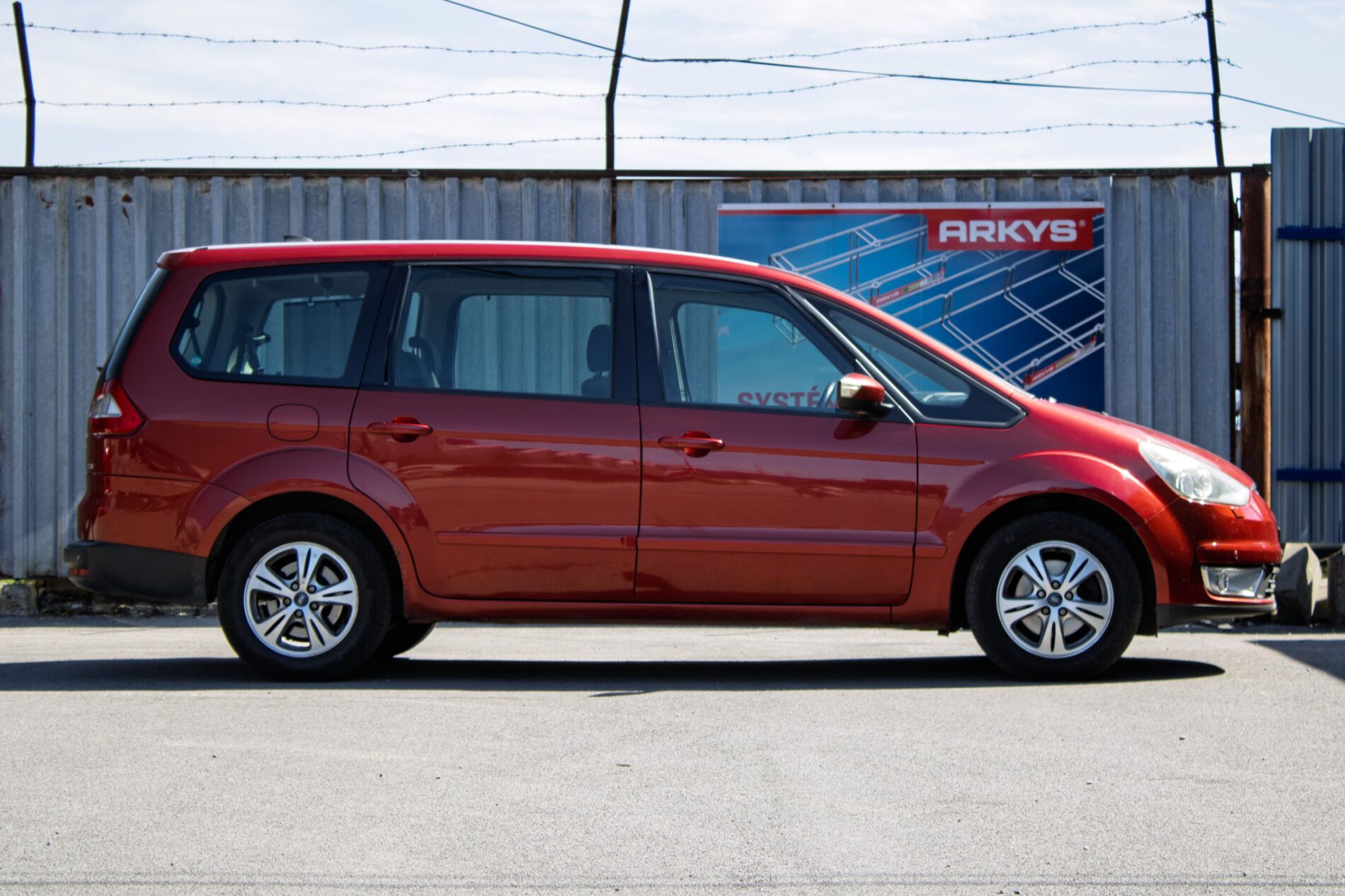 Ford Galaxy - fotka 4