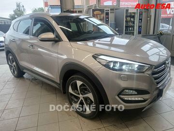 2.0 4x4,ČR,servis.kniha