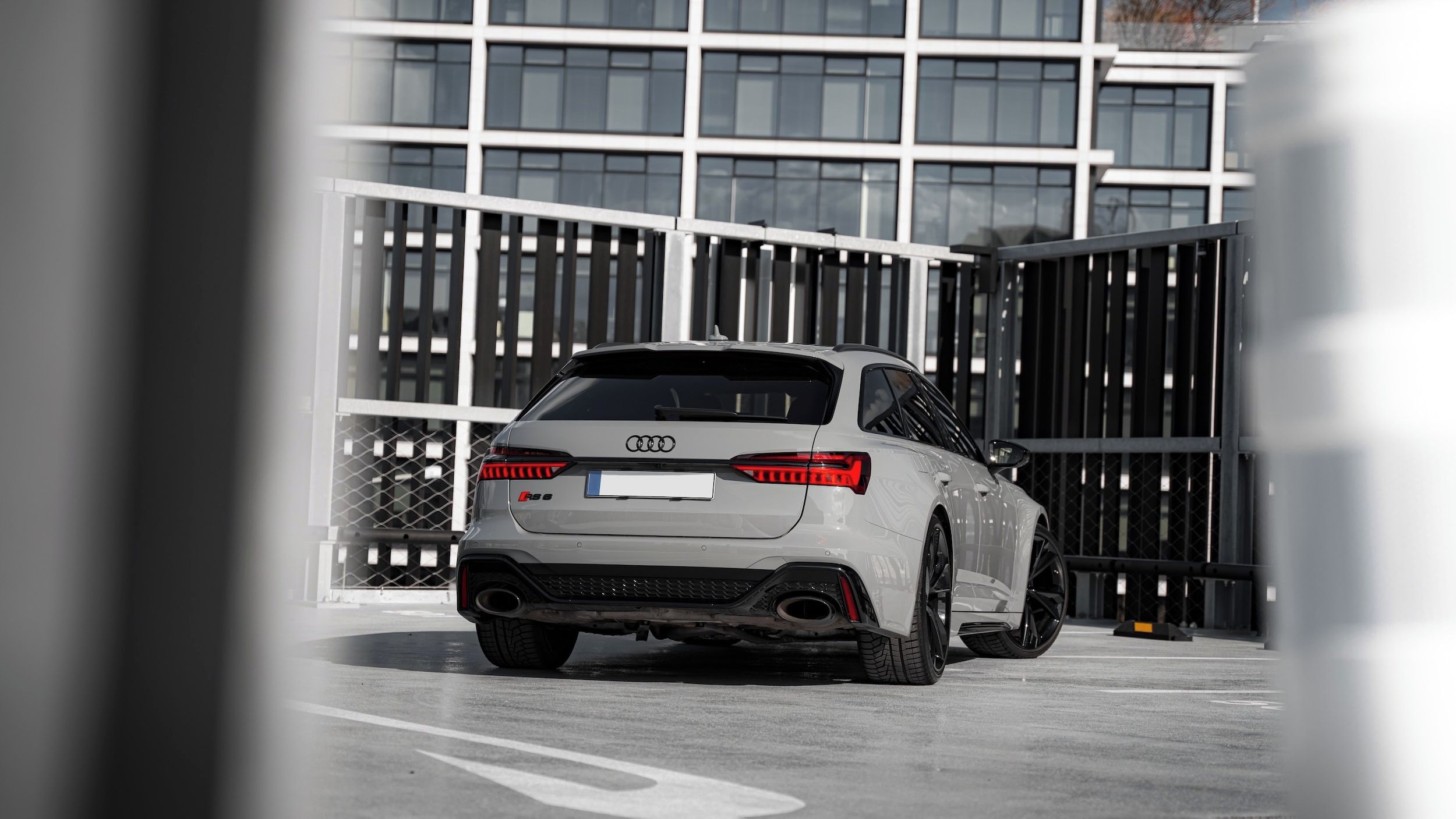 Audi RS6, RS 6 Perfomance, plná výbava - fotka 5