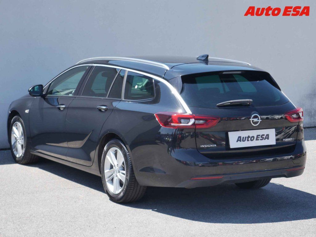 Opel Insignia, 2.0DTi Sports Tourer - fotka 6