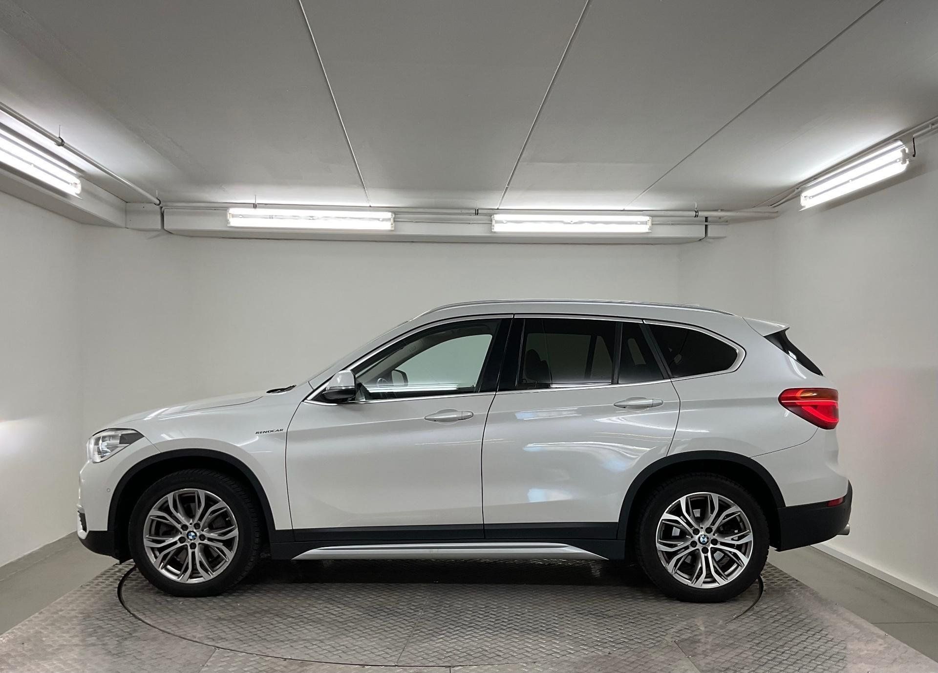 BMW X1, X1 XDRIVE20D - fotka 3