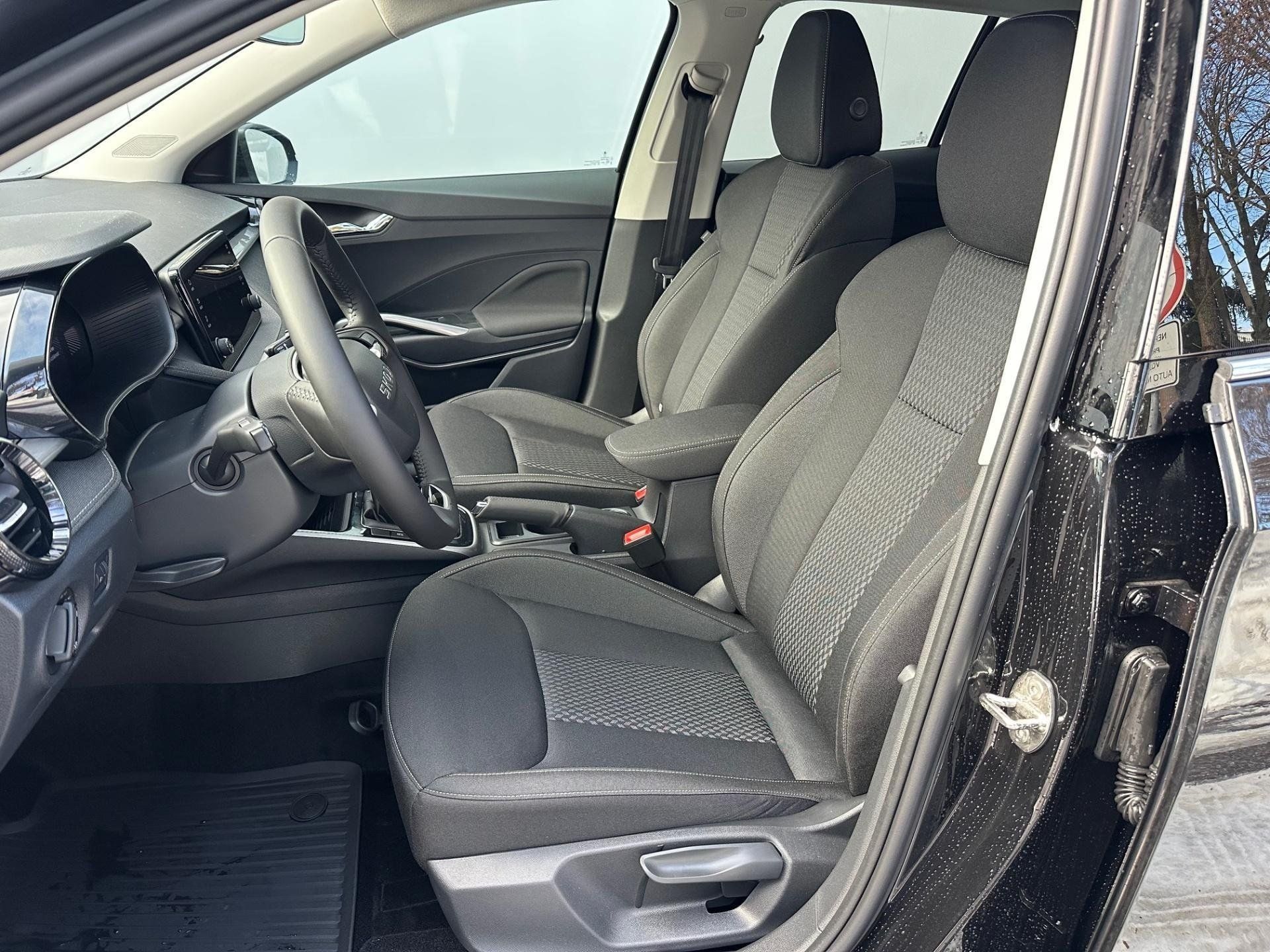 Škoda Fabia, Fabia 1.0 TSI 70kW Top - fotka 6