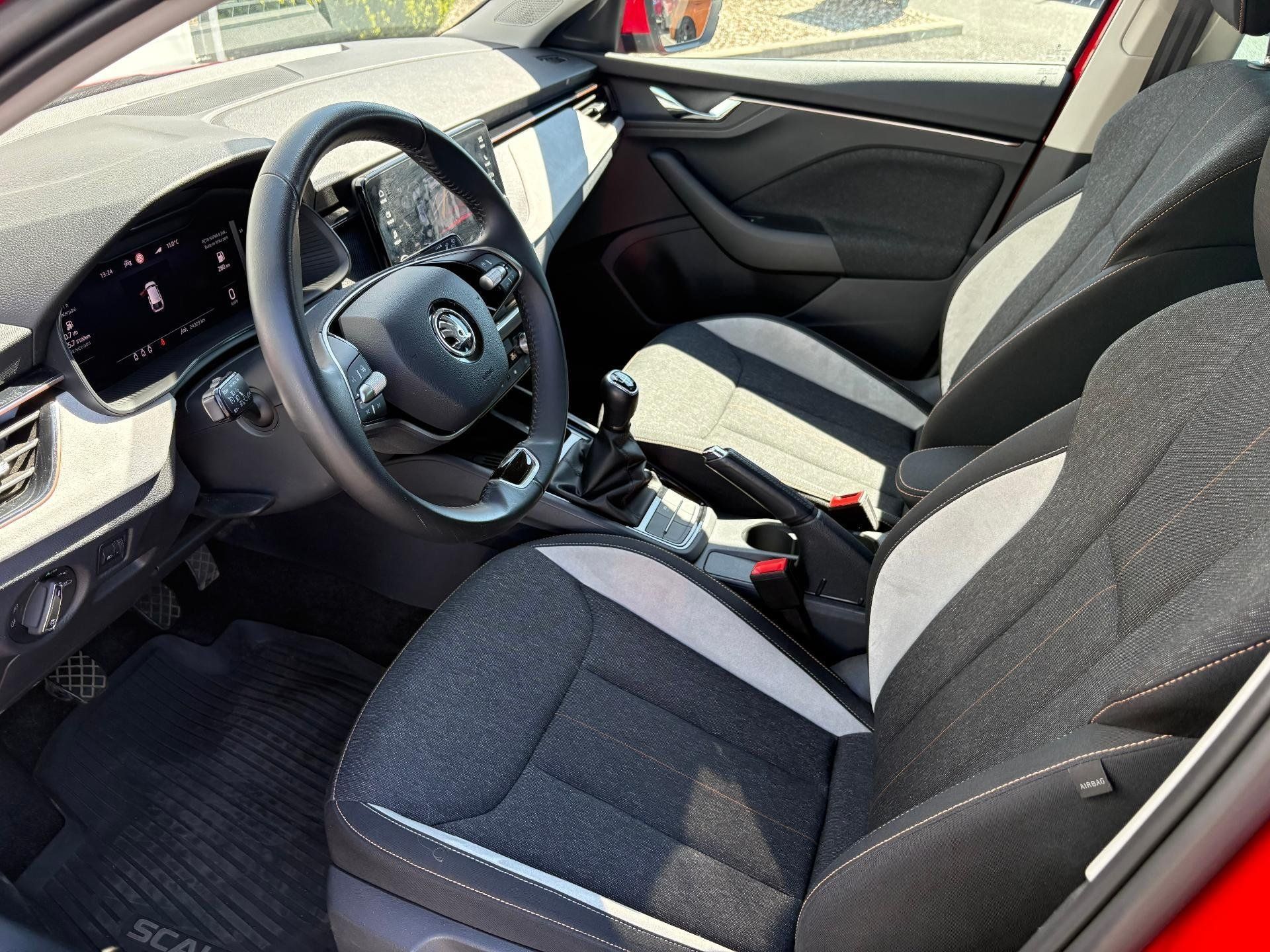Škoda Scala, Scala 1.0 TSI 85kW Top - fotka 6